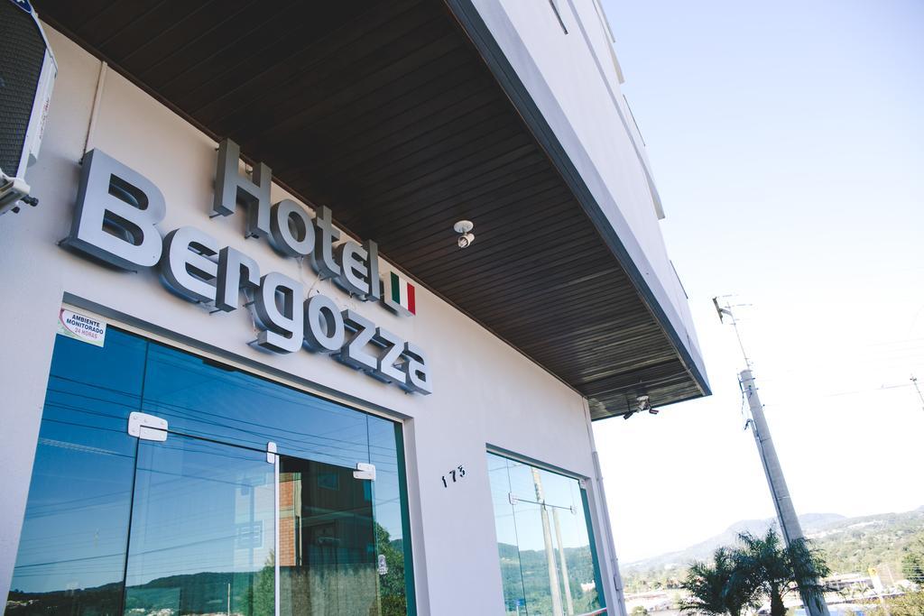 Hotel Bergozza Rio do Sul Bagian luar foto